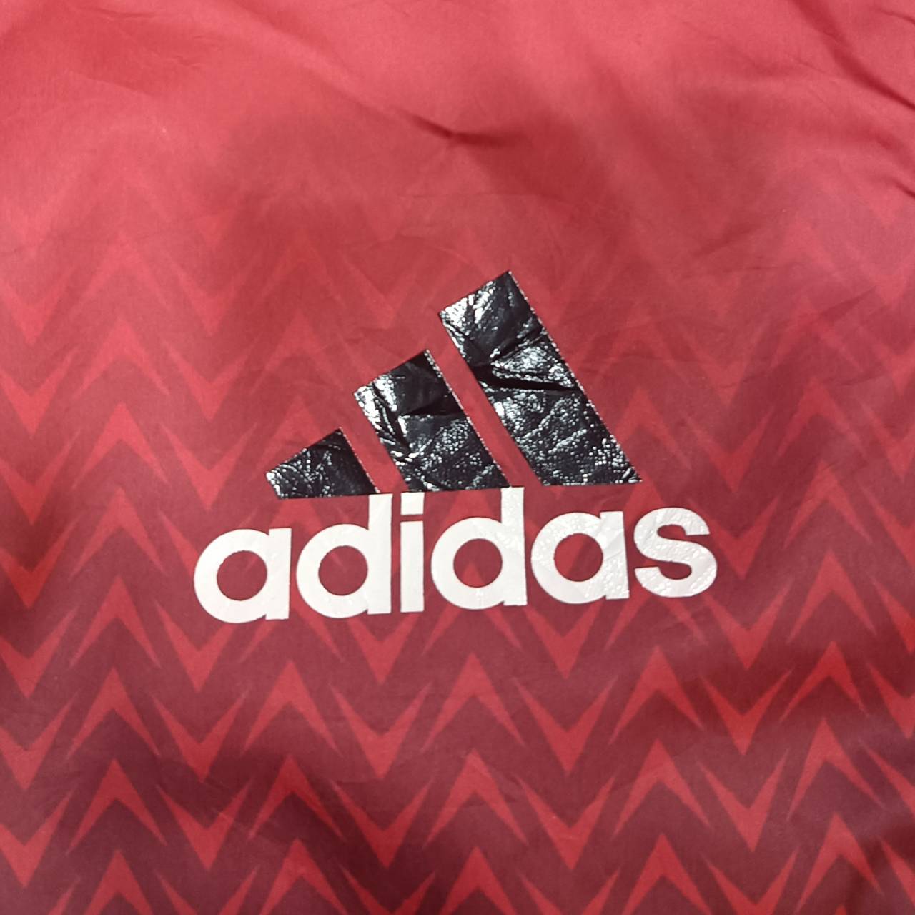  ADIDAS NBA Miami Heat Jacket – Black & Red – Size S