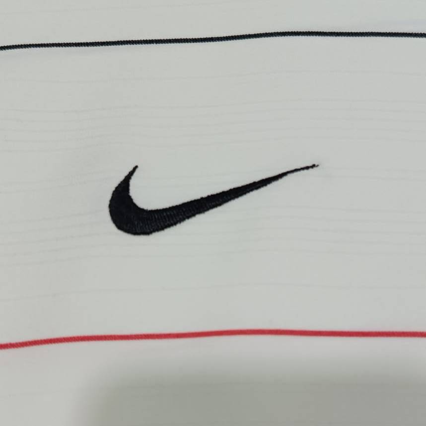 Nike Manchester United Vodafone 2003-05 Jersey – Men's Size XL – Vintage Football Shirt