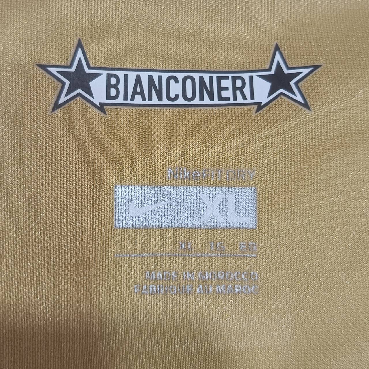 Juventus 2008/09 Away Nike Football Shirt #10 Del Piero – Gold – Size L – Vintage Jersey