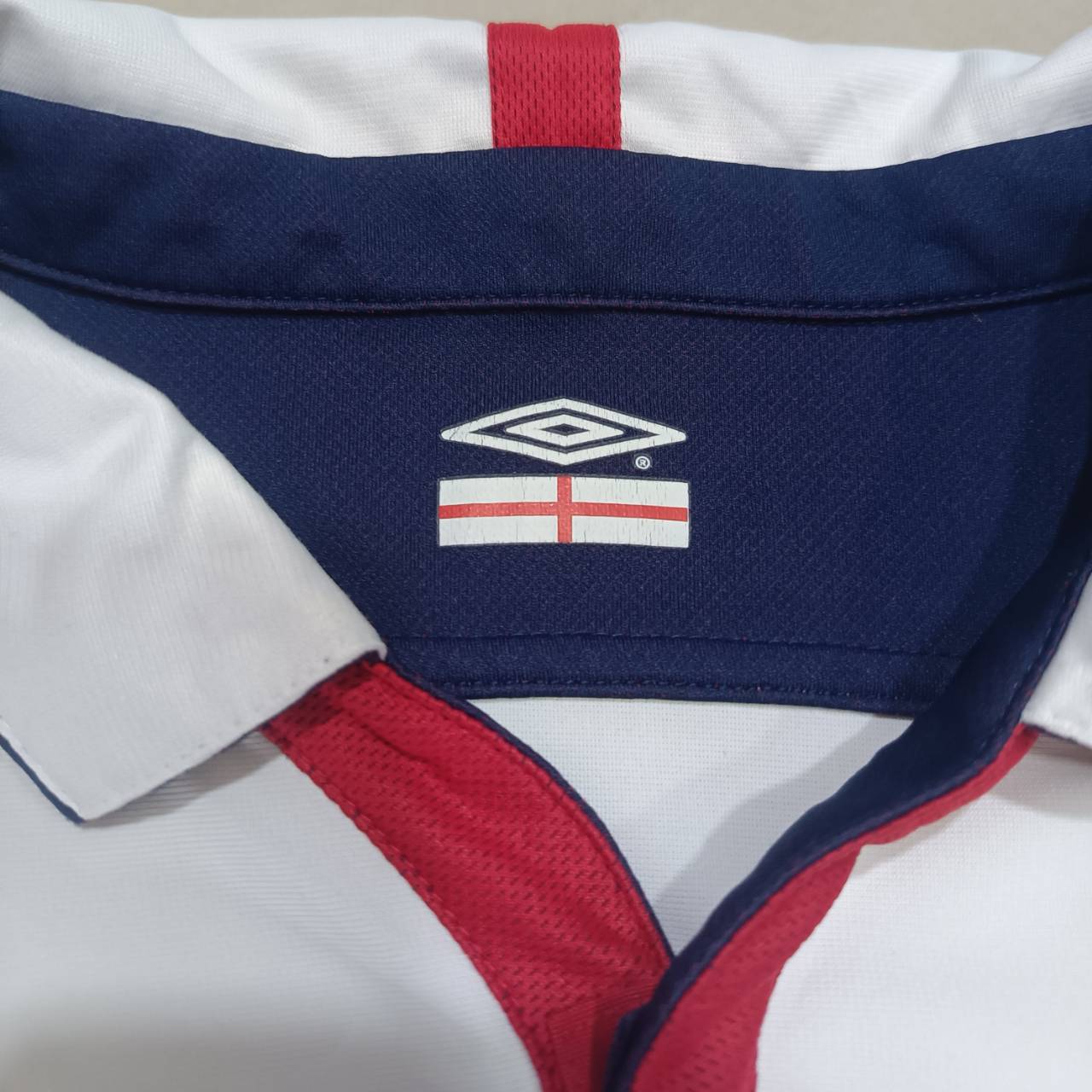 England National Team 2003–05 Home Jersey – Umbro – White – Vintage Football Shirt – Size M