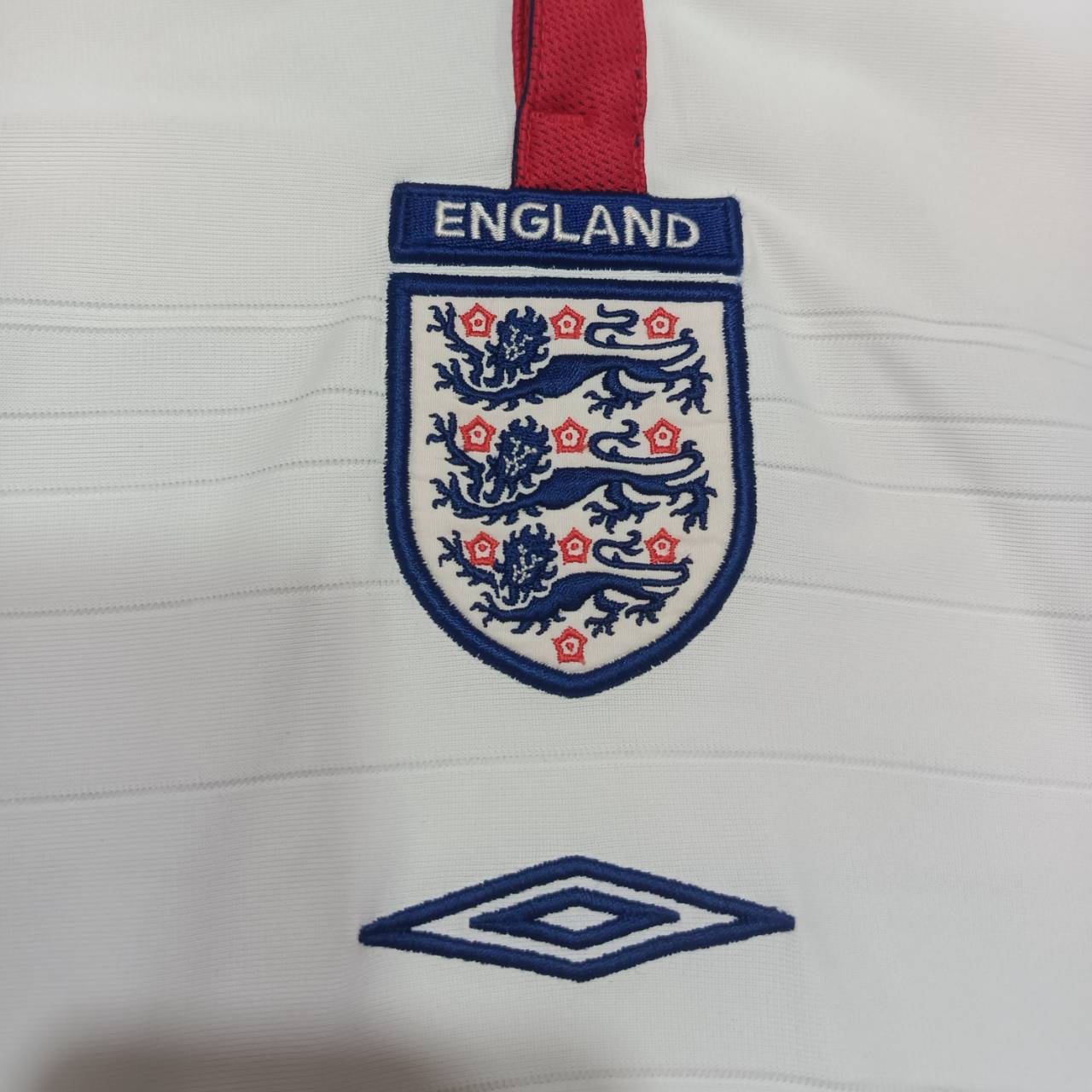 England National Team 2003–05 Home Jersey – Umbro – White – Vintage Football Shirt – Size M