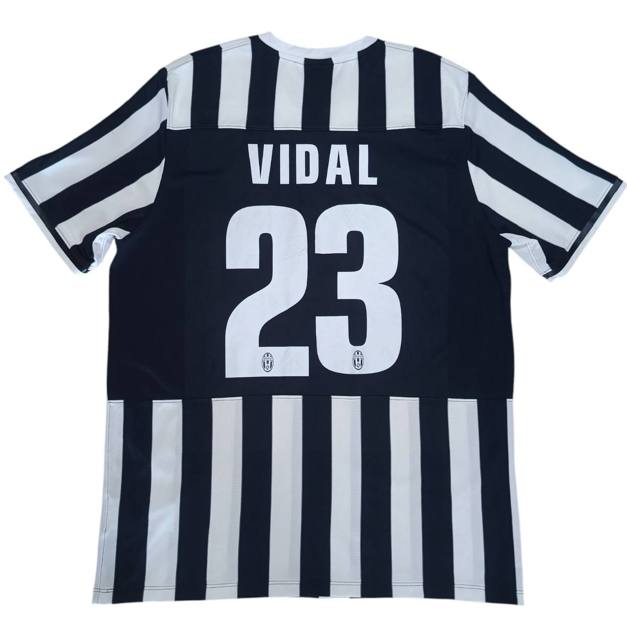 NIKE Juventus 2013-14 Nike home VIDAL#23 JERSEY football Shirt size XL black and white, second hand, very good condition