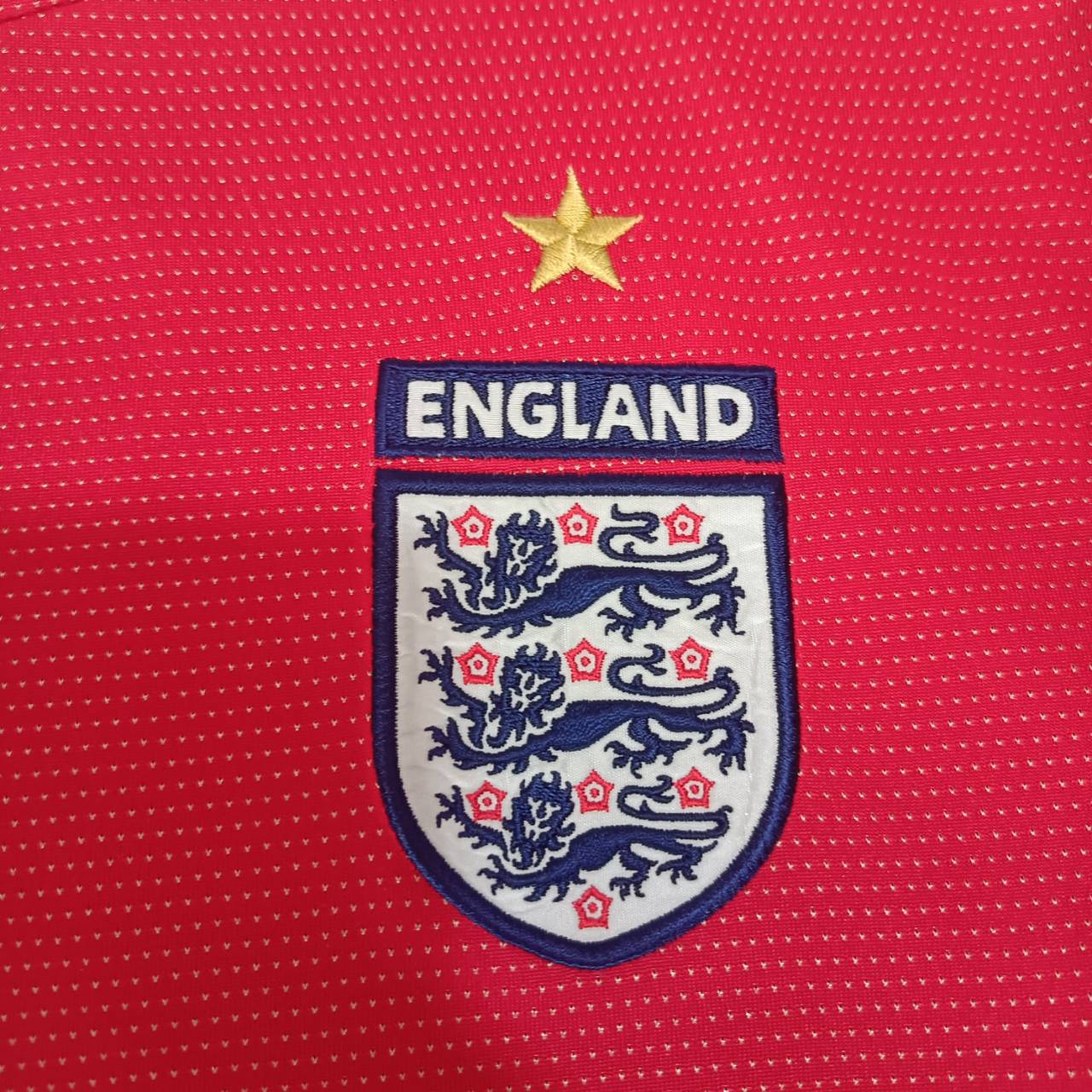 England 2004-06 Beckham#7 umbro away long sleeve shirt jersey football Shirt size XL red second hand genuine good condition