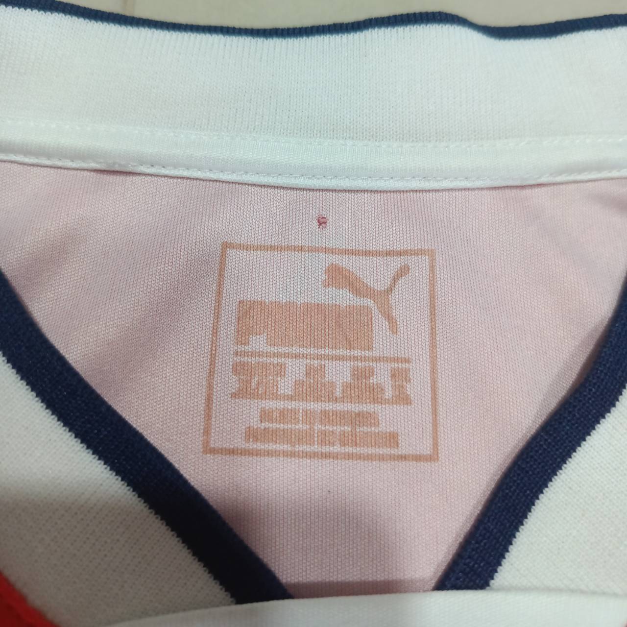 PUMA ARSENAL 2016/2017 Home jersey football Shirt size L red football shirt, second hand, good condition