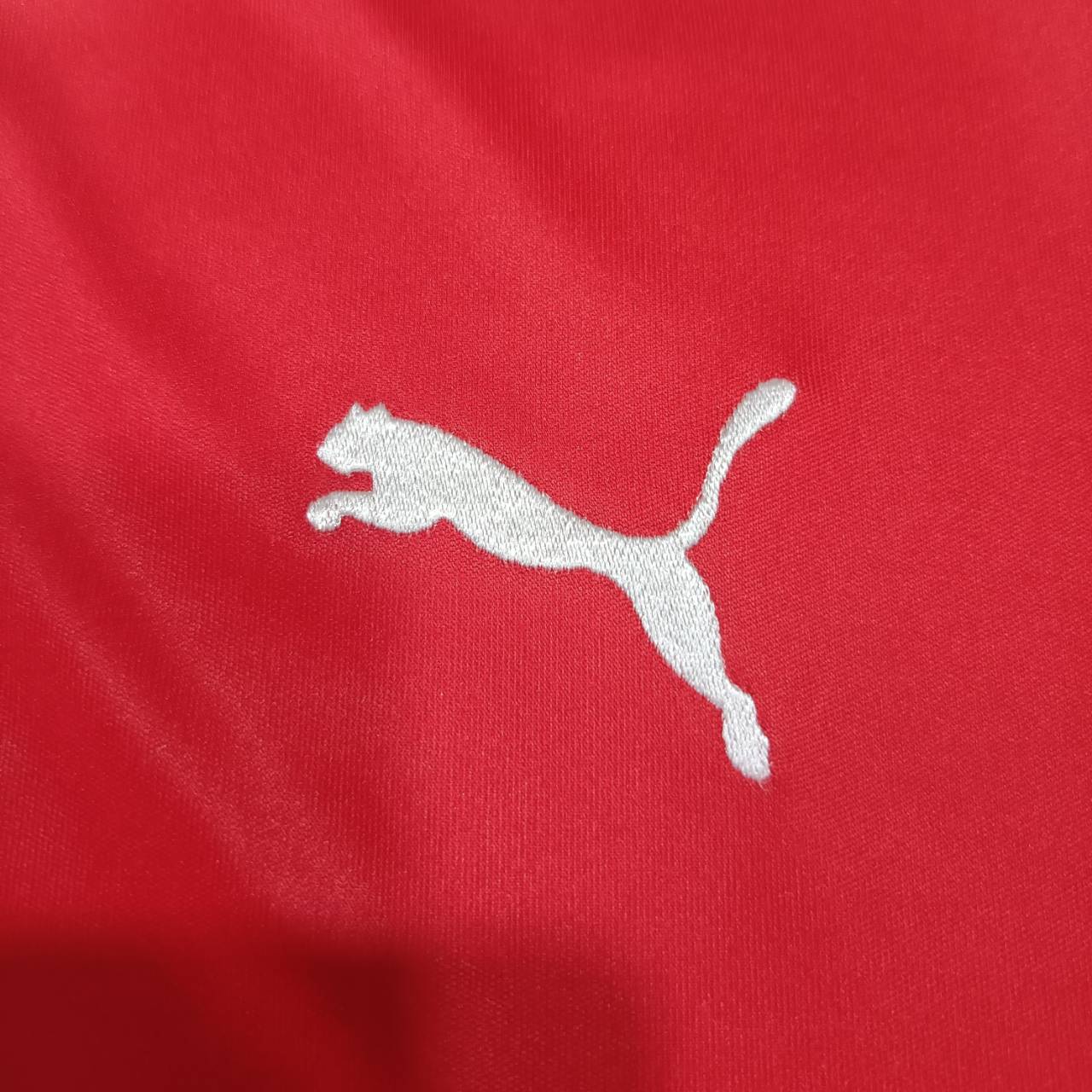 PUMA ARSENAL 2016/2017 Home jersey football Shirt size L red football shirt, second hand, good condition