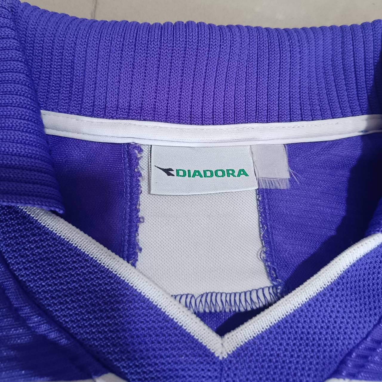 VINTAGE AC FIORENTINA Diadora 2000-01 Toyota Rui Costa FINAL football Shirt purple-blue color, second hand, very good condition