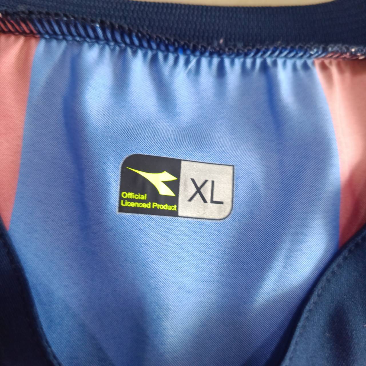 DIADORA Crystal Palace home shirt 2004/05 Premier League JERSEY football Shirt SIZE XL red and blue, second hand, very good condition