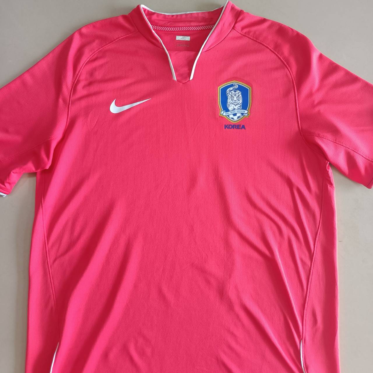 NIKE South Korea Nike Fit Dry 2008 Salmon Pink Home Kit JERSEY football Shirt size L Second hand, good condition