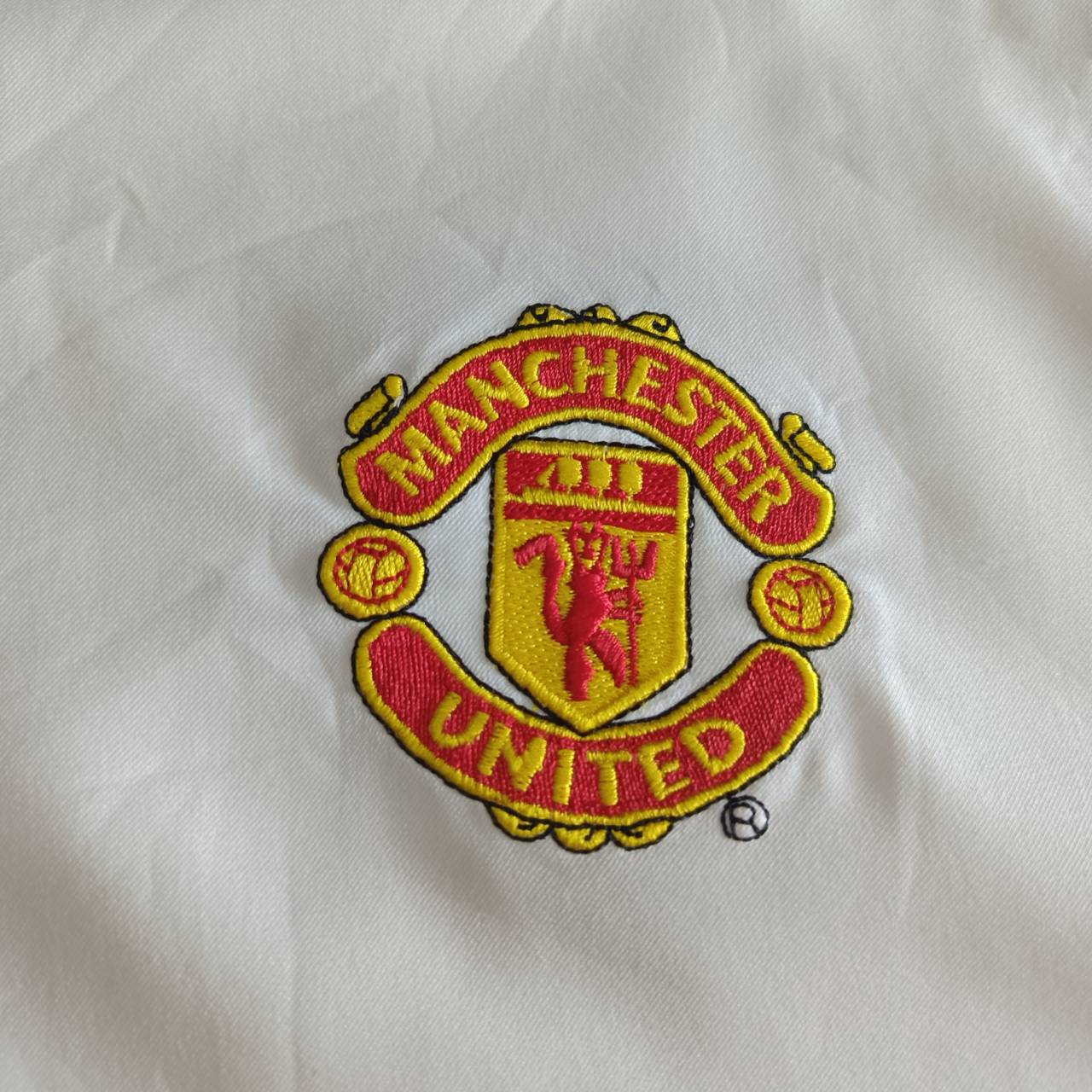 VINTAGE NIKE MANCHESTER UNITED 2002/2003 AWAY JERSEY football Shirt size L White, second hand, very good condition