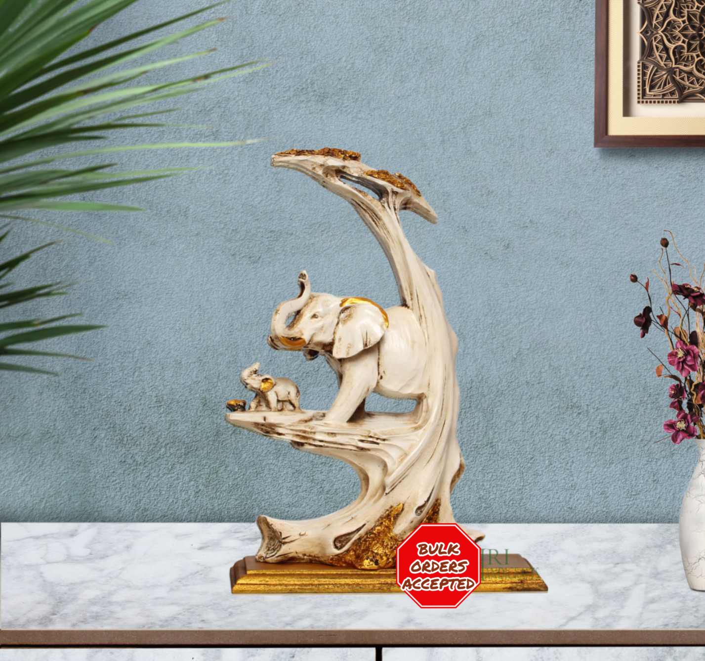 Elegant Elephant Family Resin Statue