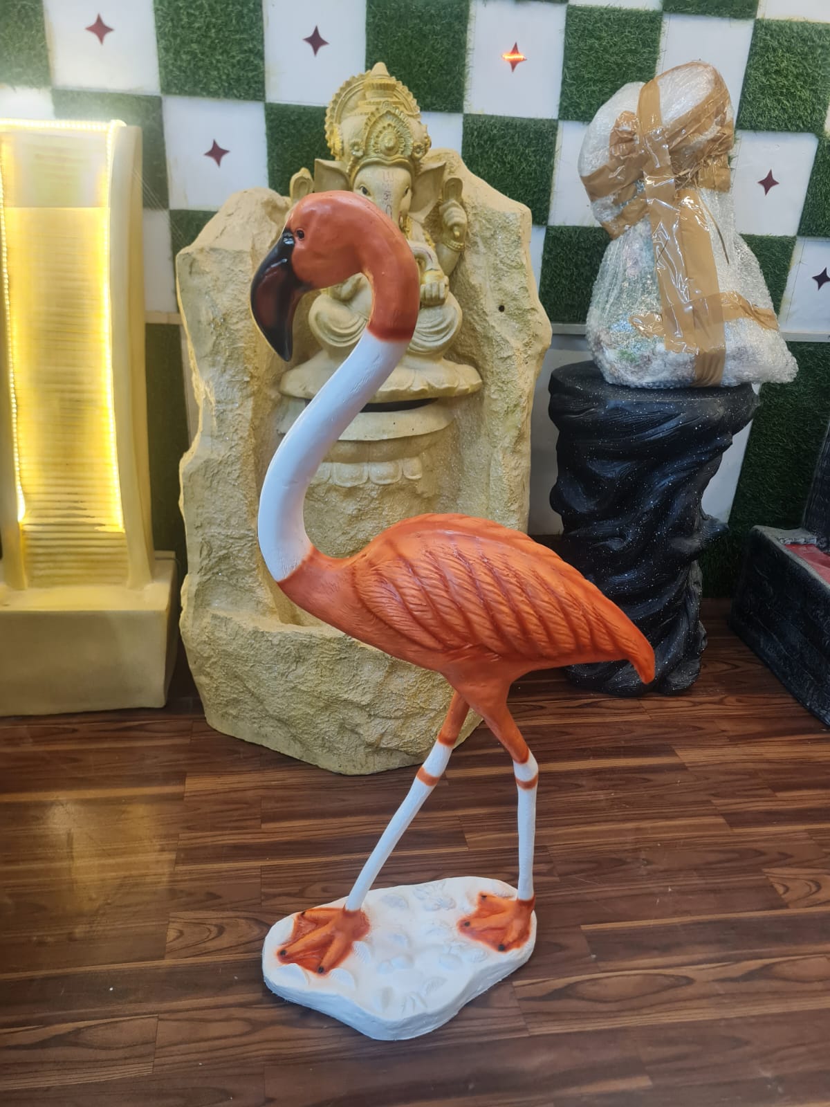 Flamingo Bird Size:-3 Feet