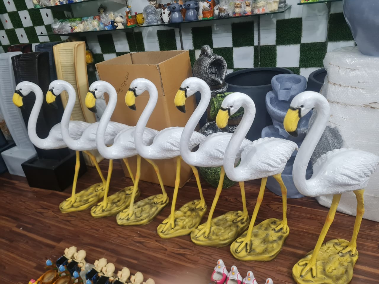 Flamingo Bird Size:-3 Feet