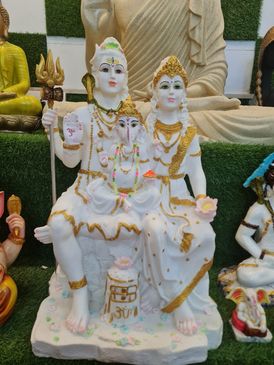 Shiv Darbar Size:-24 Inches