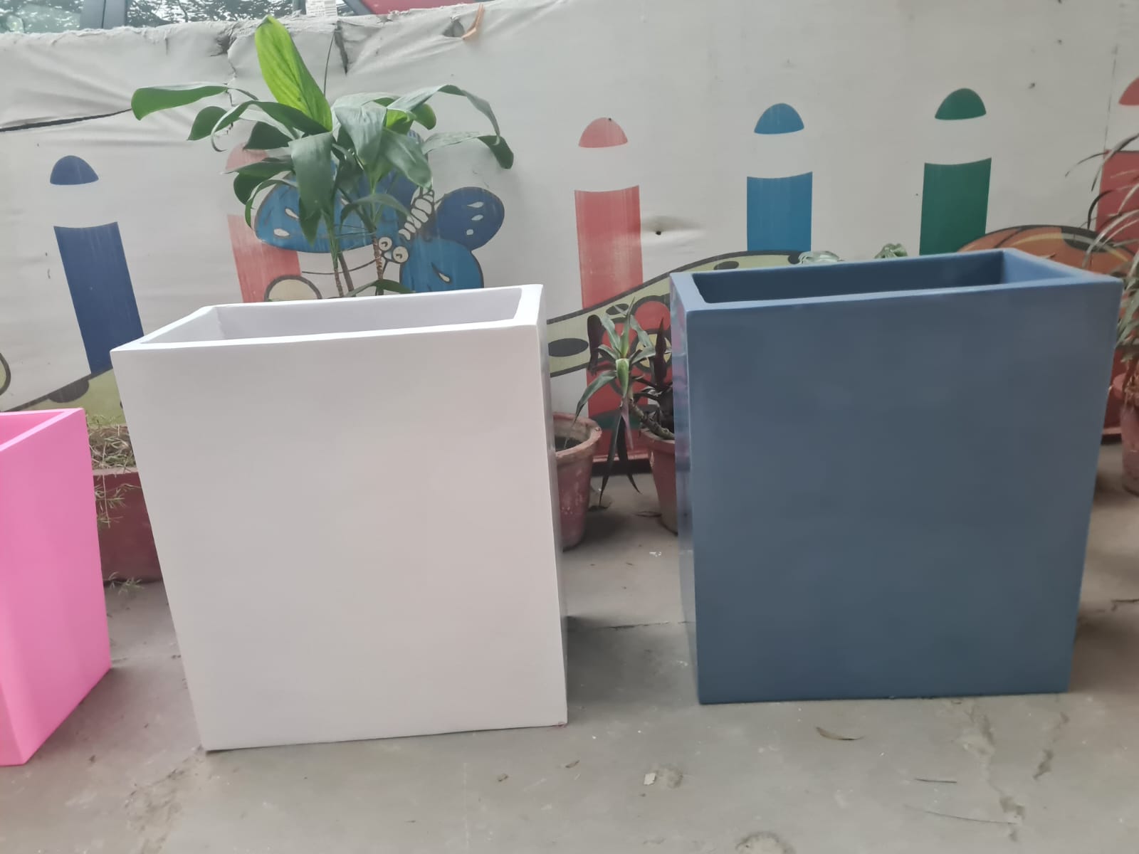 Thin Fiber Pots Size:-24x20x12 Inches