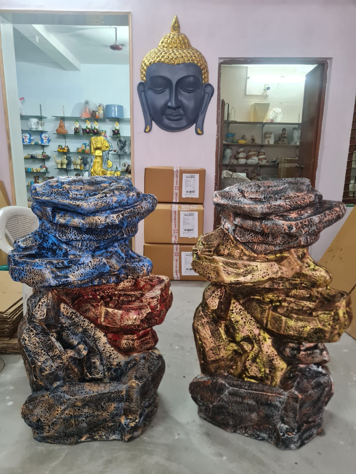 Rock Fountain  Size:-3.5 Feet With Fogg Machine