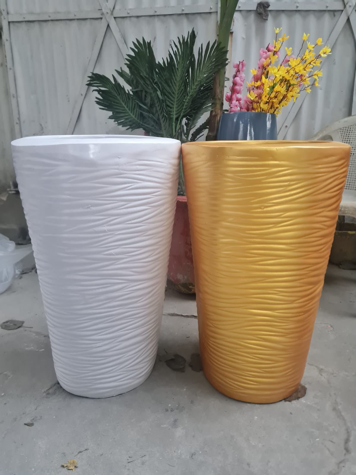 Wave Fiber Pots Size:-25x12 Inches