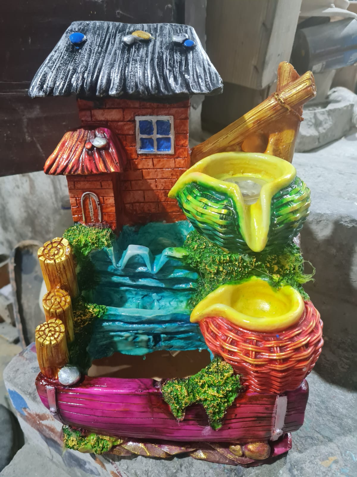 Mix Fountains Size:-12-15 Inches