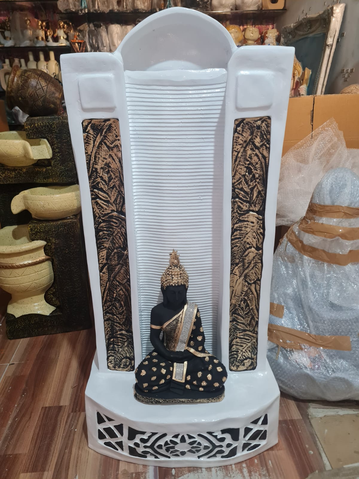 Vertical Fall Water Fountain Size:-4 Feet