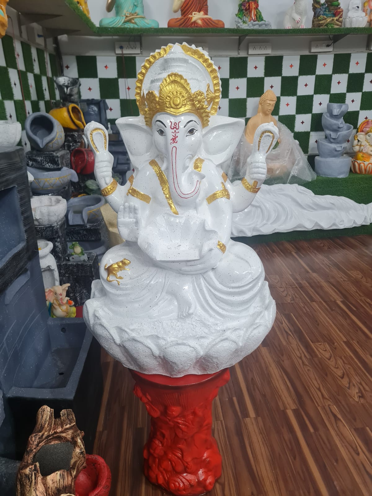 Lotus Ganesha Fountain Size:-4.5 Feet(With1.5 Feet Pillar) &3 Feet(With  Feet Pillar)