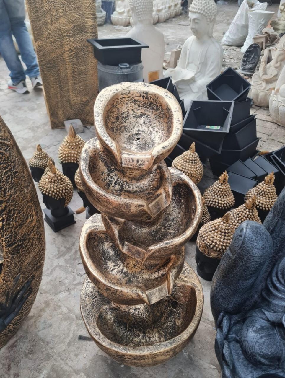 Medium Spiral Fountain Size:-2.5 Feet