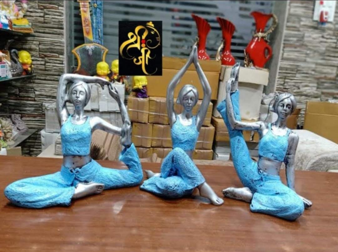 COLOURFUL YOGA LADIES Set of 3 pcs