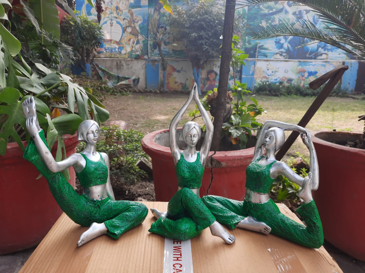 COLOURFUL YOGA LADIES Set of 3 pcs