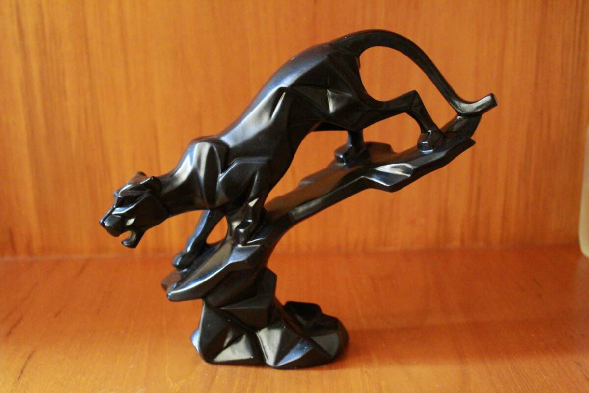 Black Panther Sculpture