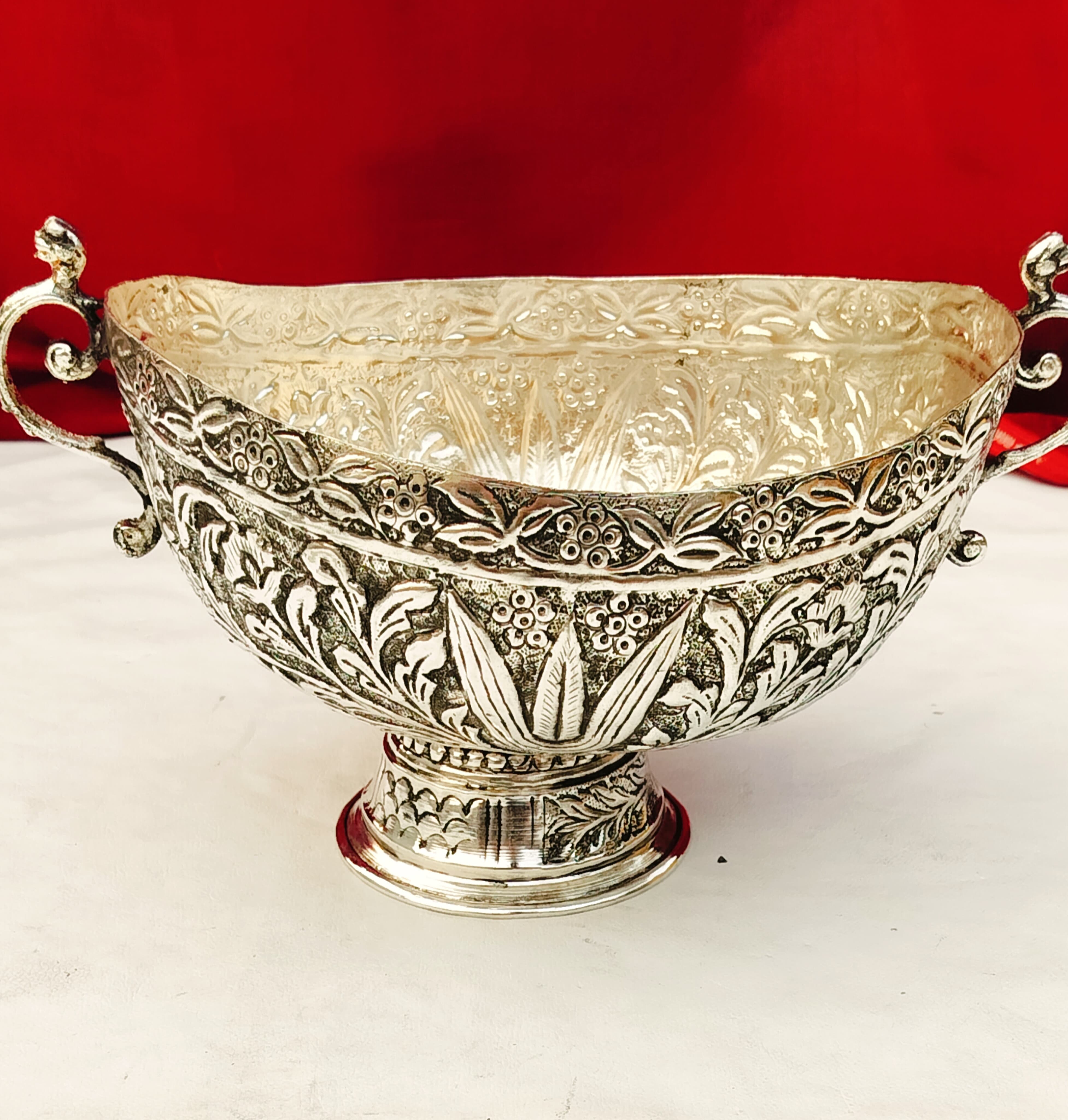 Antique German silver oval urli / bowl with 2 side vintage look handle