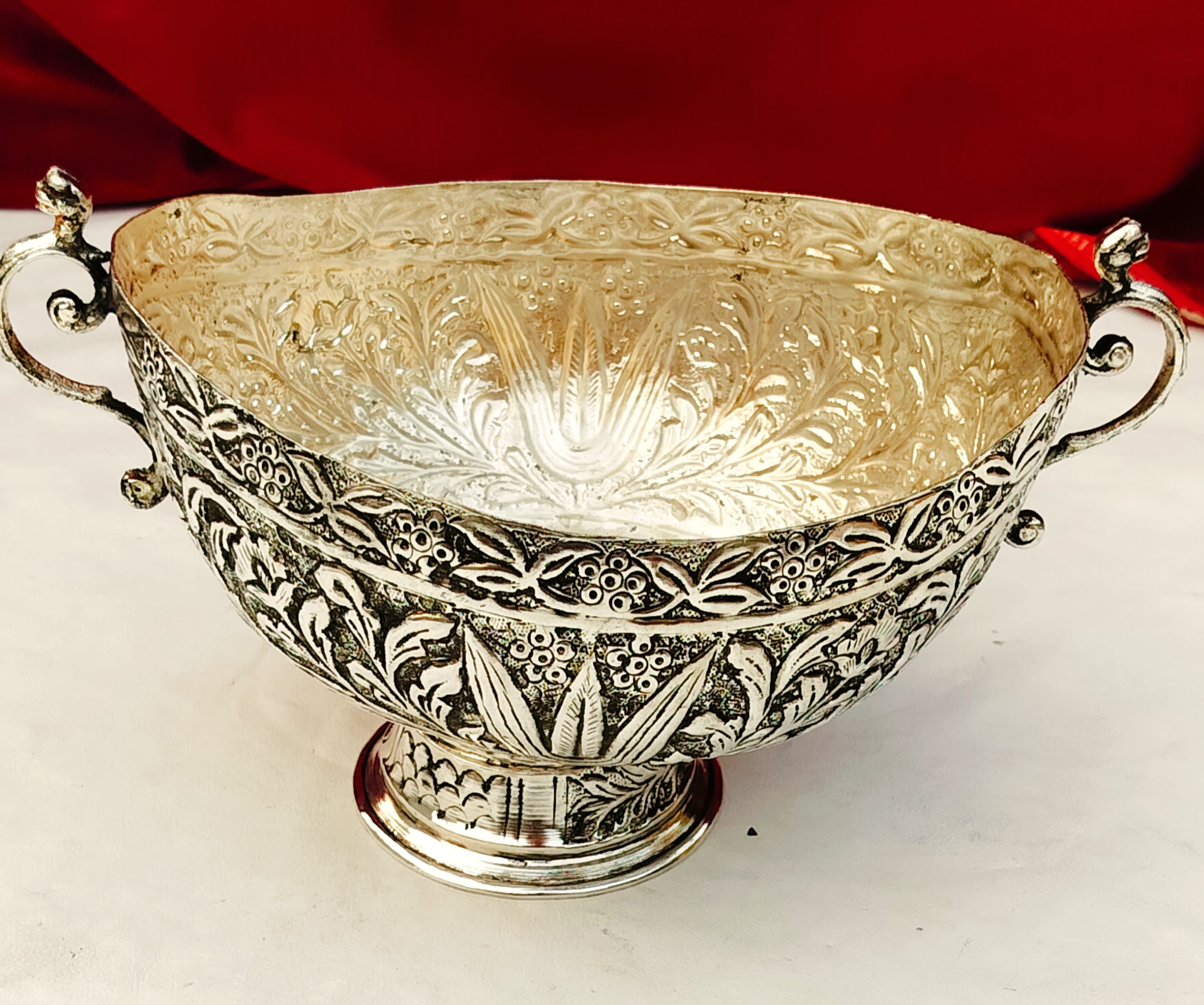 Antique German silver oval urli / bowl with 2 side vintage look handle
