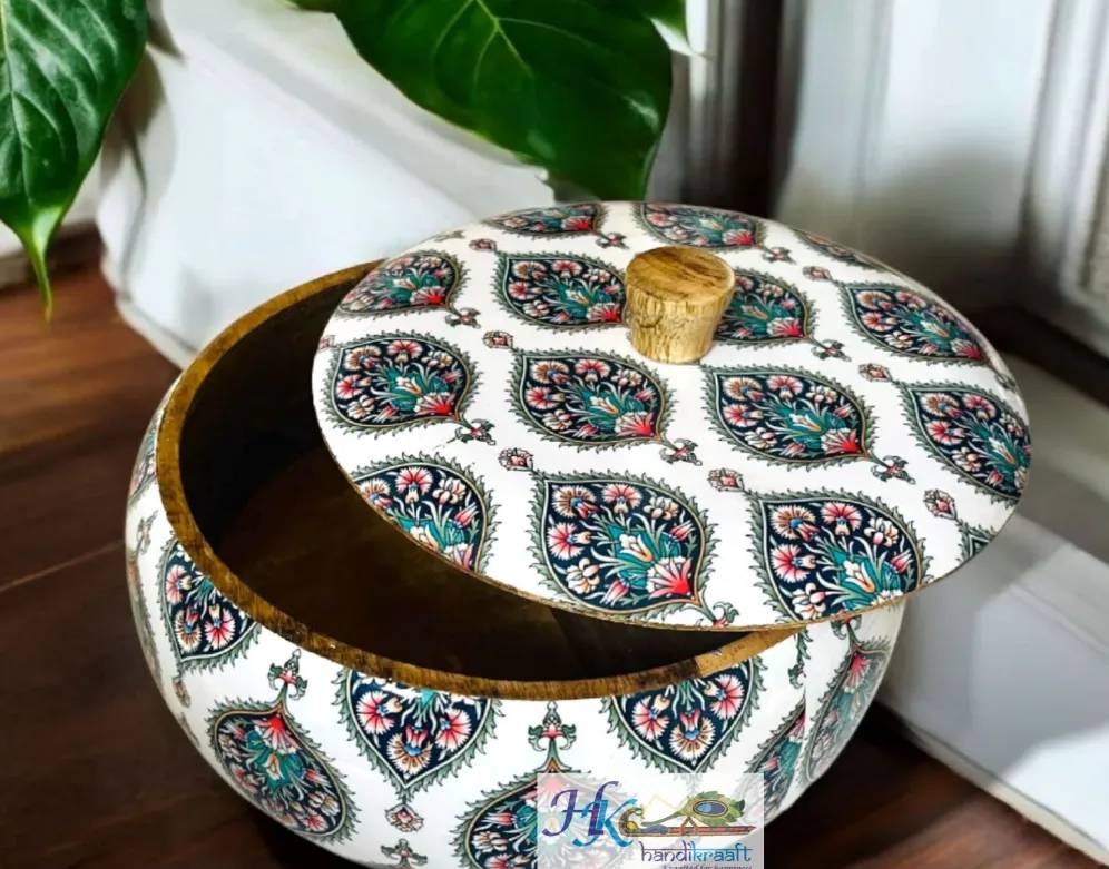Wooden Round Roti Box
