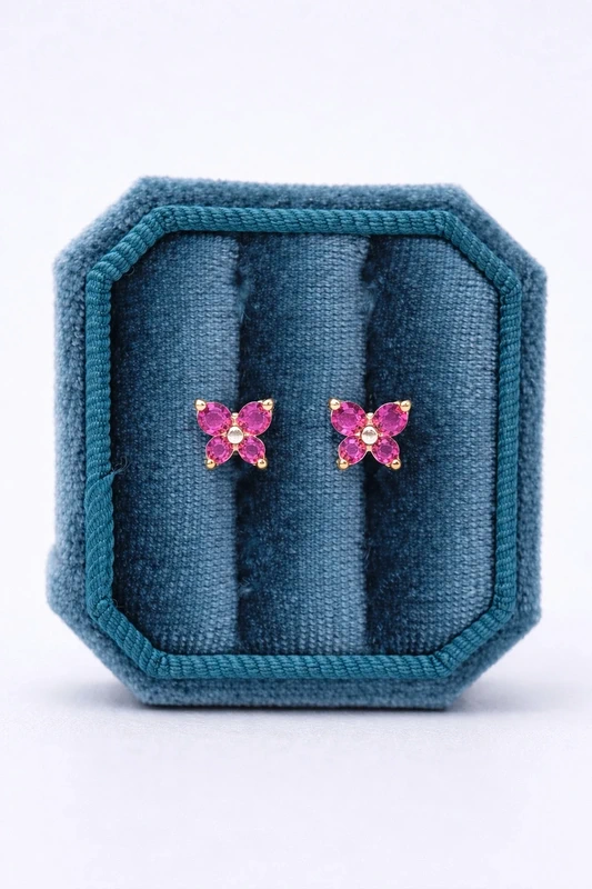 Boucles d’oreilles / Piercing CAPOTERA – Fleur trèfle en zircon rose fuchsia | Argent 925 & Plaqué or - Maison Aureus