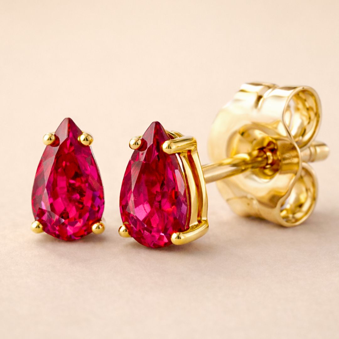 Boucles d’oreilles HELLO DARLING – Argent 925 plaqué or 18K & rubis de synthèse | Maison Aureus