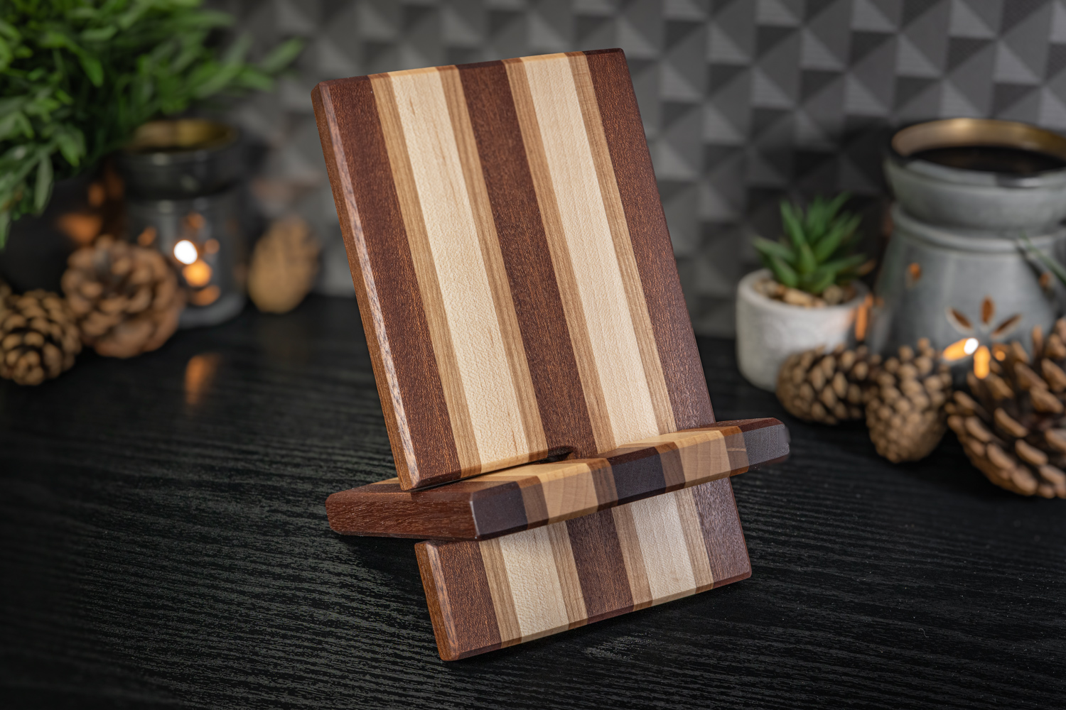 Sapele, Cherry & Maple Phone Stand