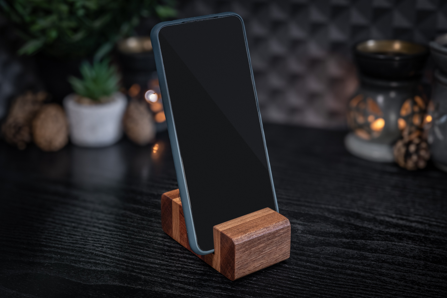 Nature Engraved Sapele, Cherry, Rosewood & Padauk Phone Stand