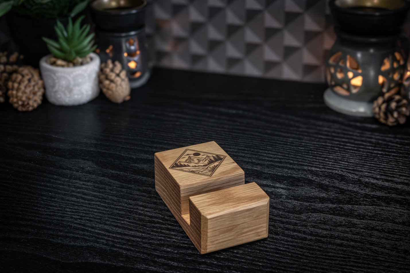 Nature Engraved Oak Phone Stand