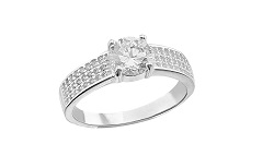 Anillo de compromiso de diamante