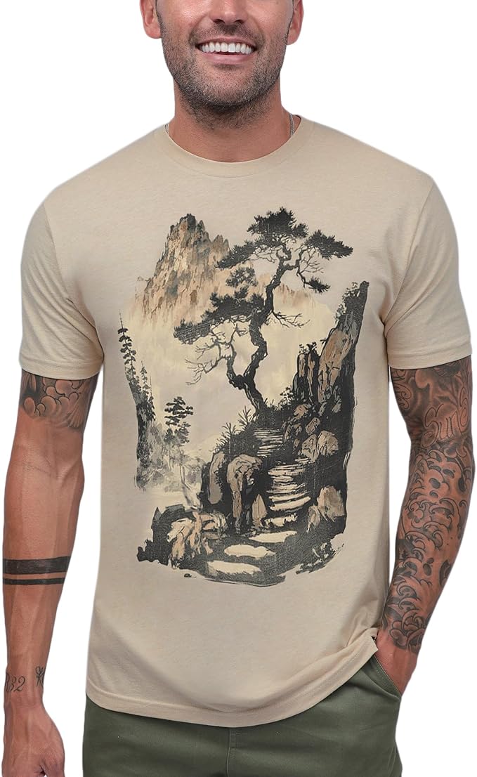 Men's Artistic Mountain Print T-Shirt