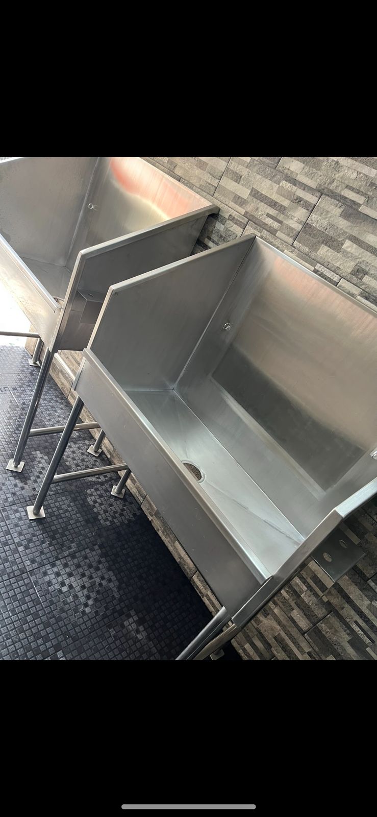 Mesa de acero inoxidable