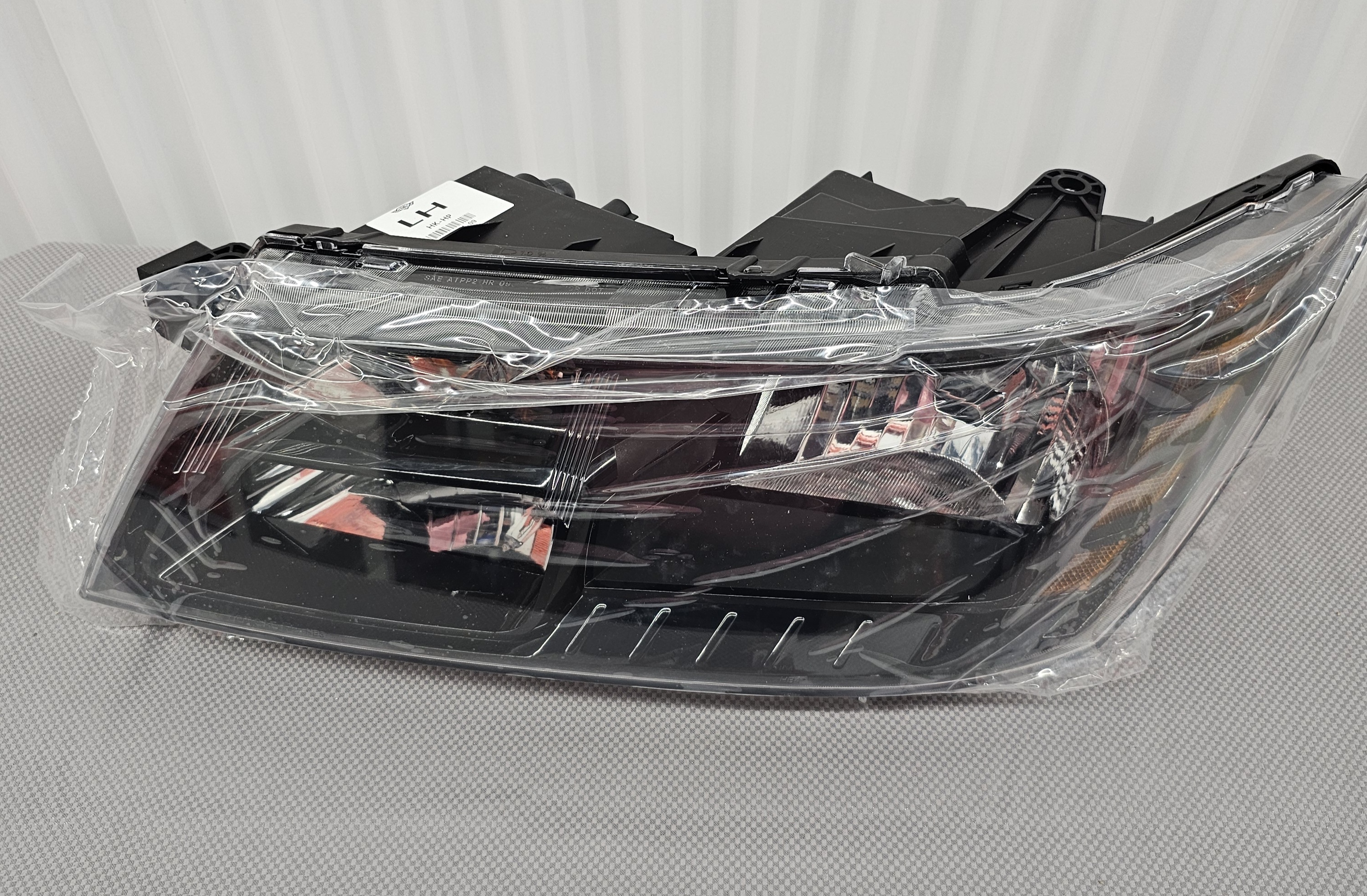 Dodge Journey LH Driver Side Headlight