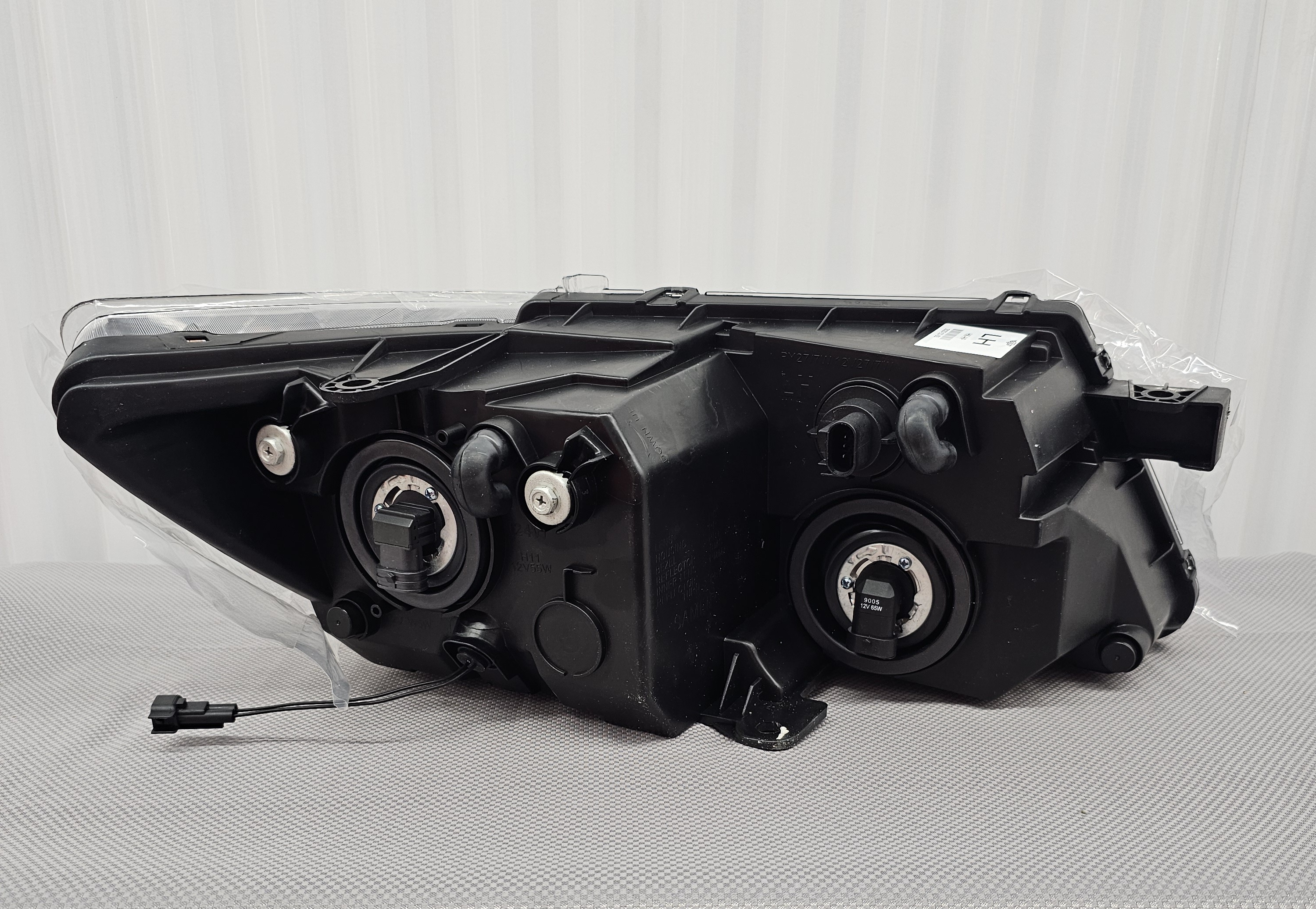 Dodge Journey LH Driver Side Headlight