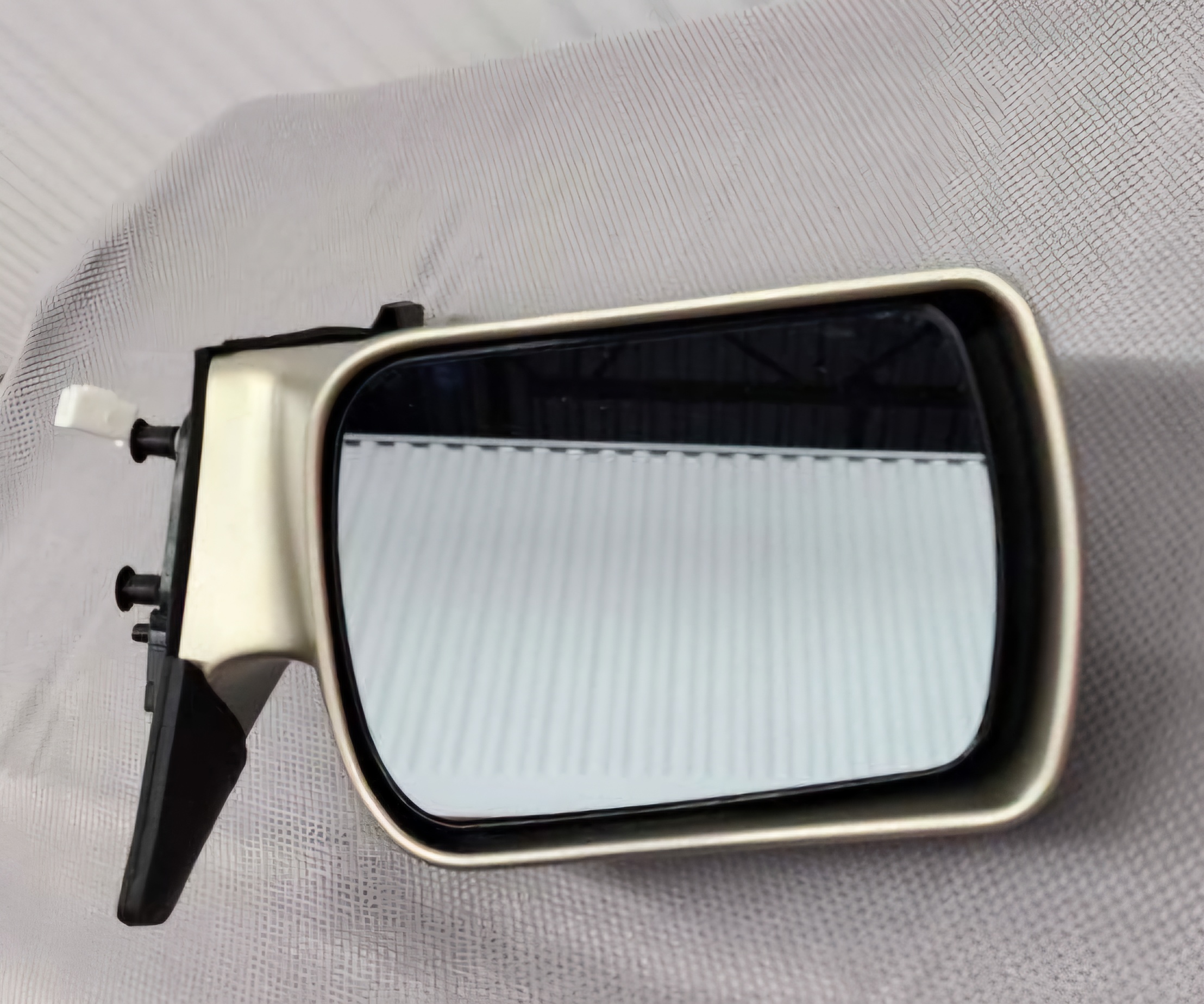 Toyota Avalon LH Driver Side Door Mirror Powered & Heated
