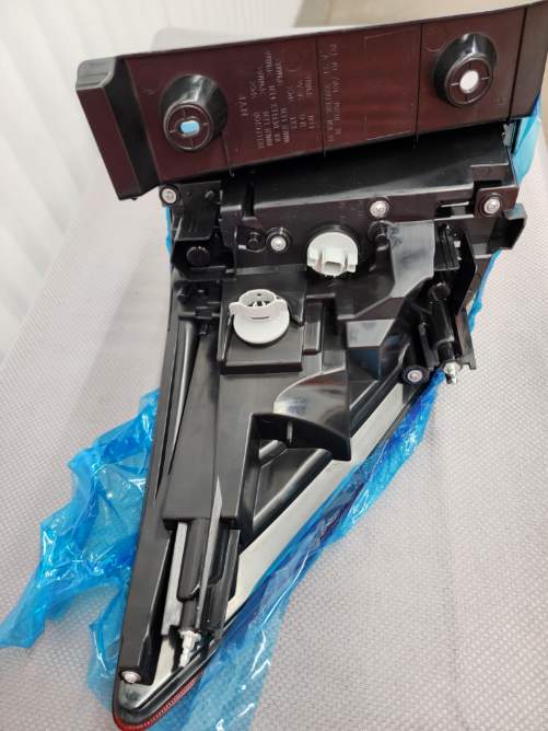 Honda Pilot 16-18 RH Outer LED Taillight
