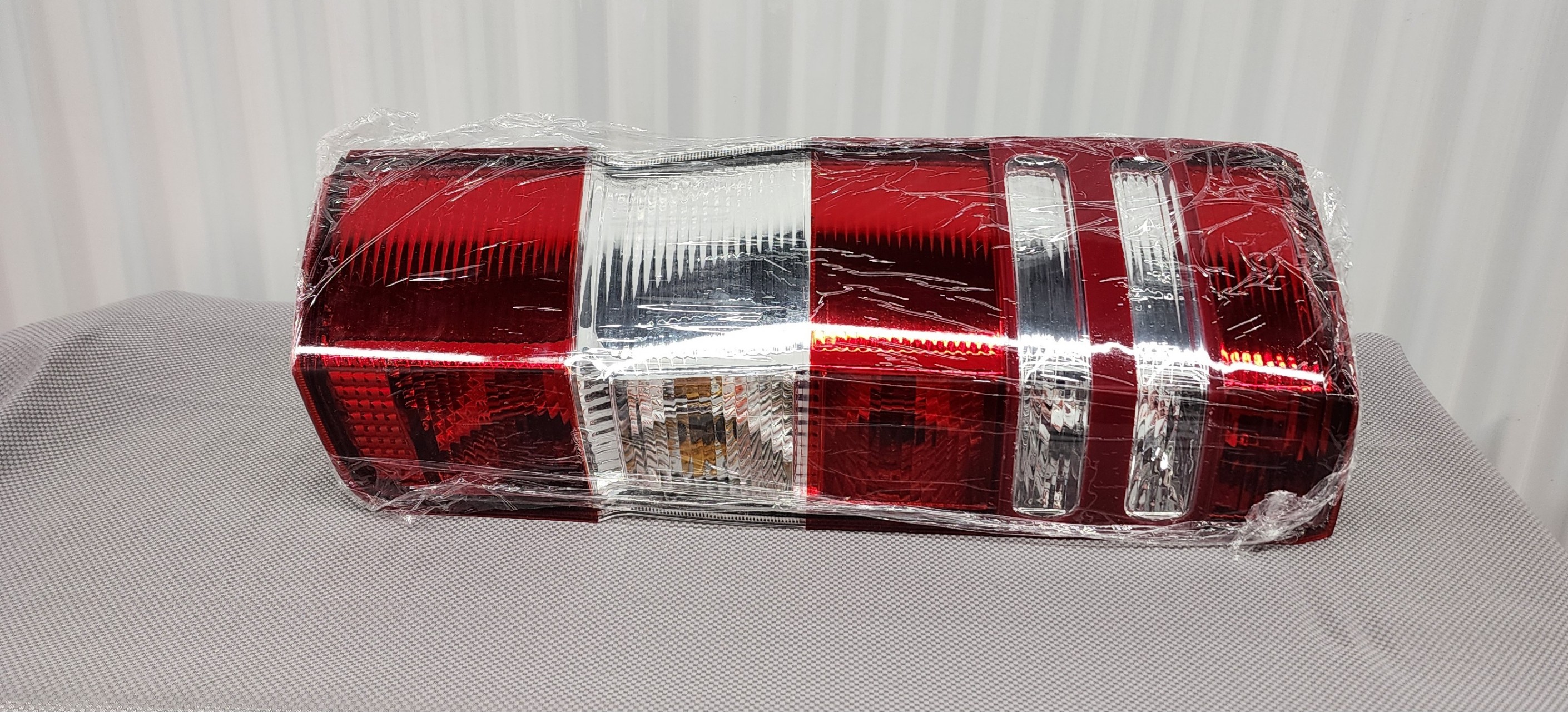 Mercedes Sprinter 2500 3500 RH Taillight