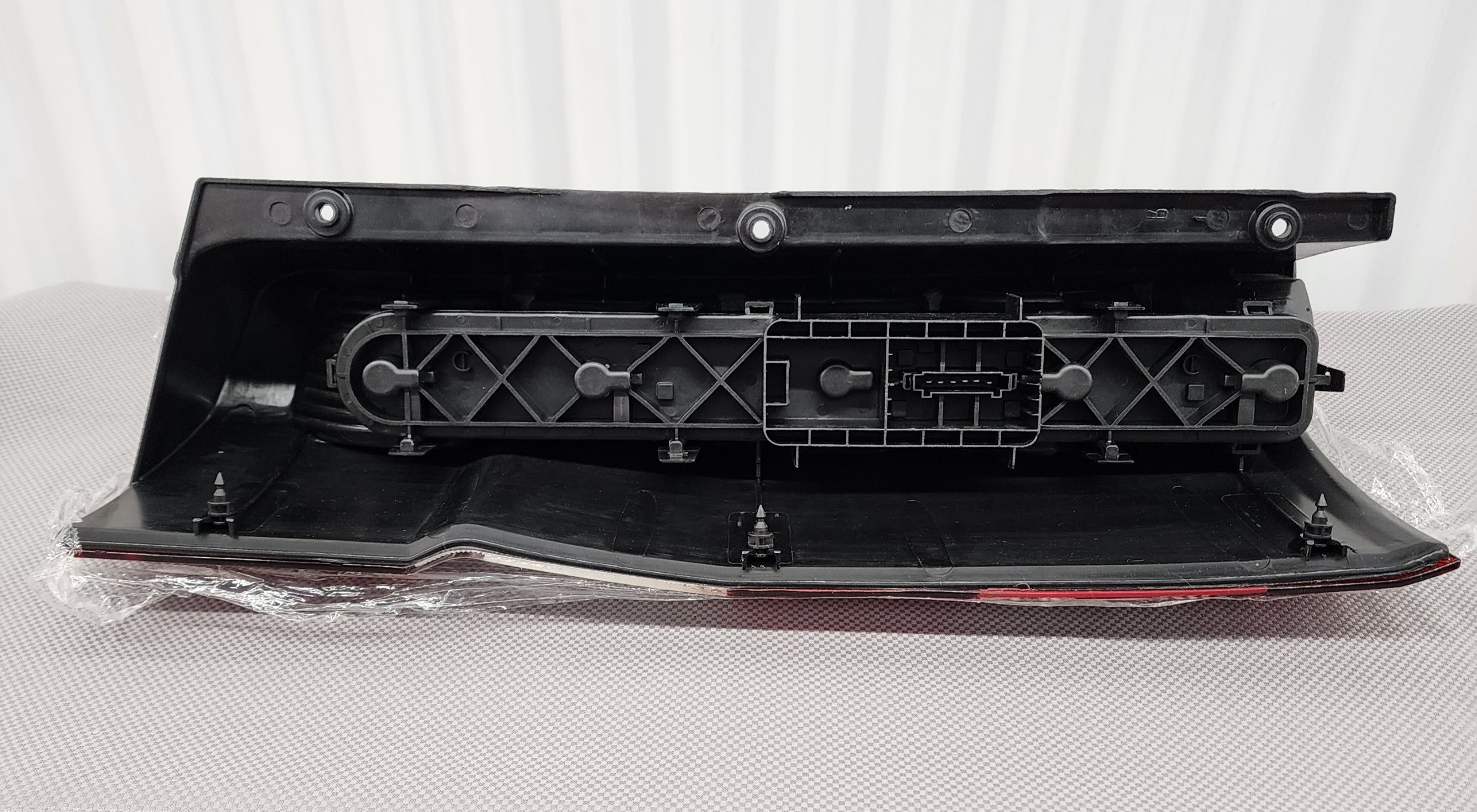 Mercedes Sprinter 2500 3500 RH Taillight