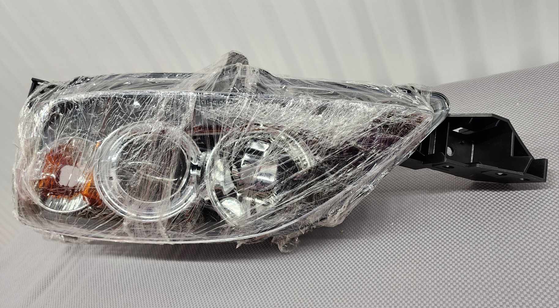New! Mazda 3 LH Driver Side Halogen Headlight 2004 to 2009