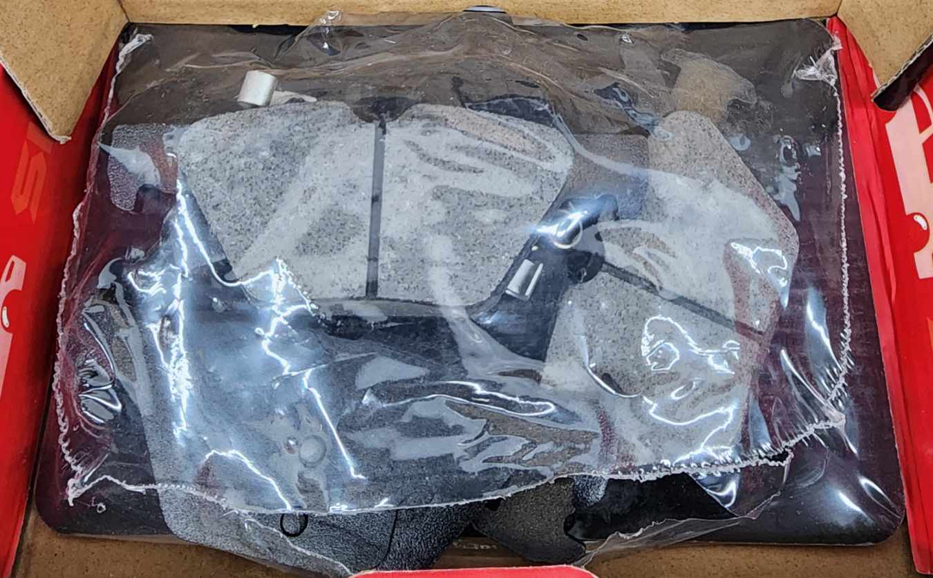 Subaru Legacy Outback WRX Rear Disc Brake Rotors / Pads