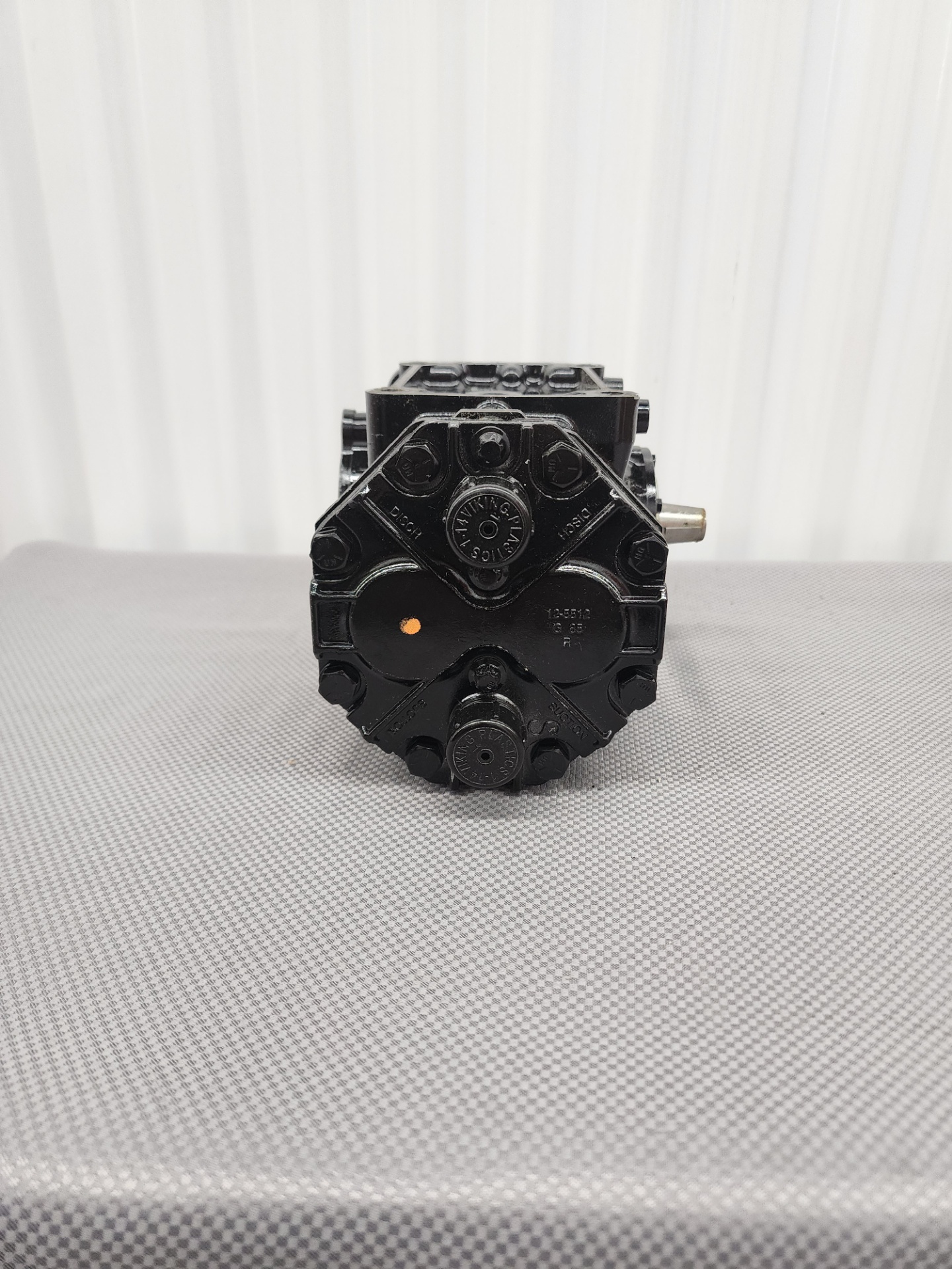 Navistar International A/C Compressor Kenworth Mack Volvo