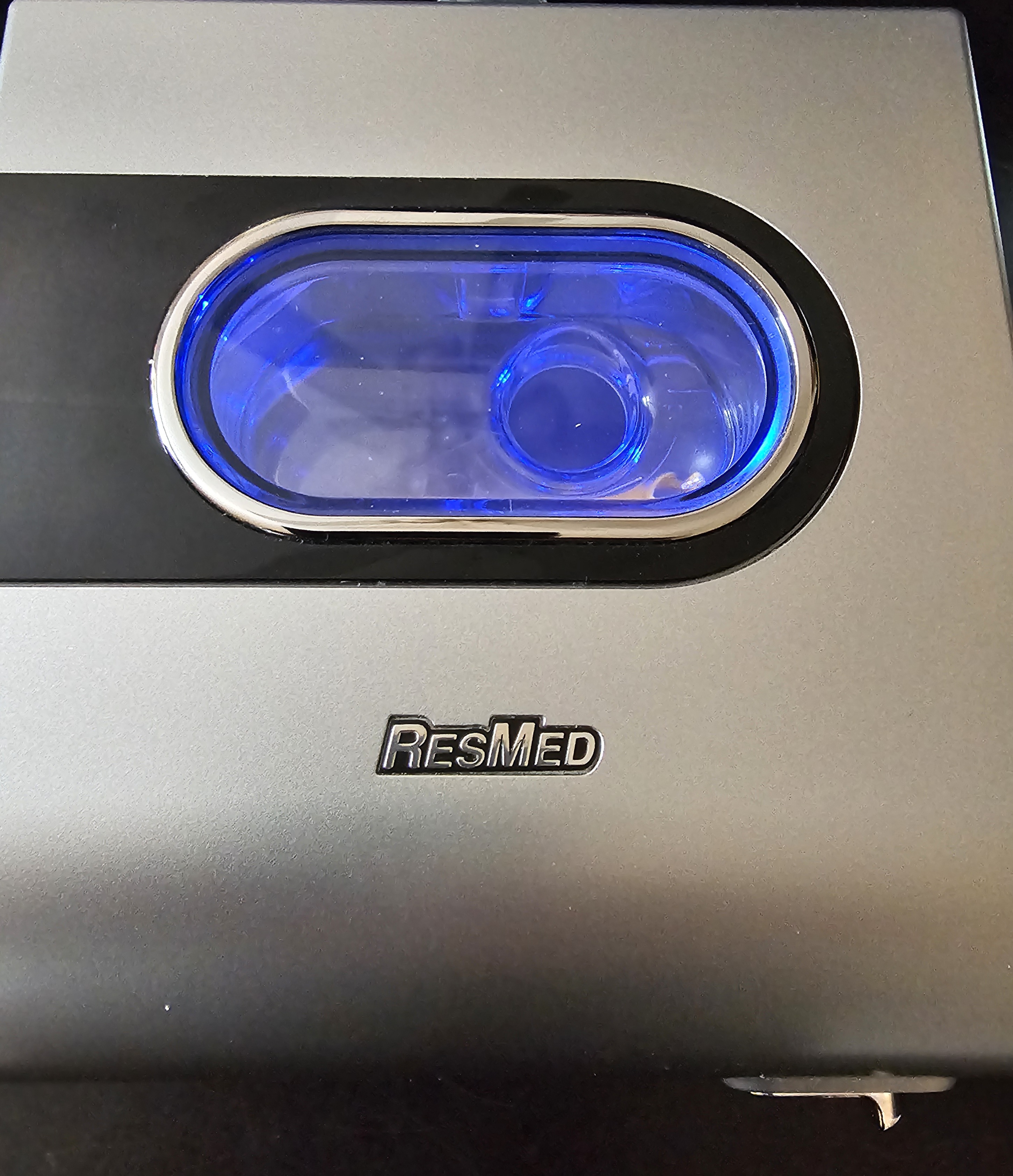 ResMed S9 CPAP Machine w/ H5i Humidifier