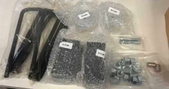 GMC Sierra Chevy Silverado 1.5" Suspension Lift Block Kit