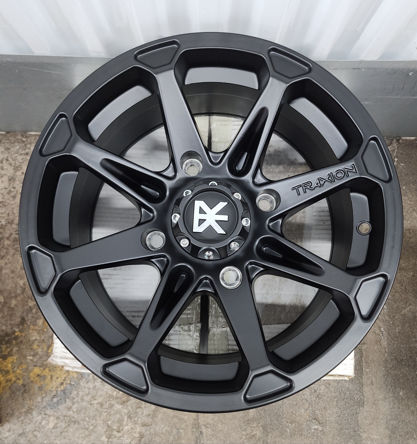 Traxion X-6 Tire Rim, 14x7, 4/137 5+2
